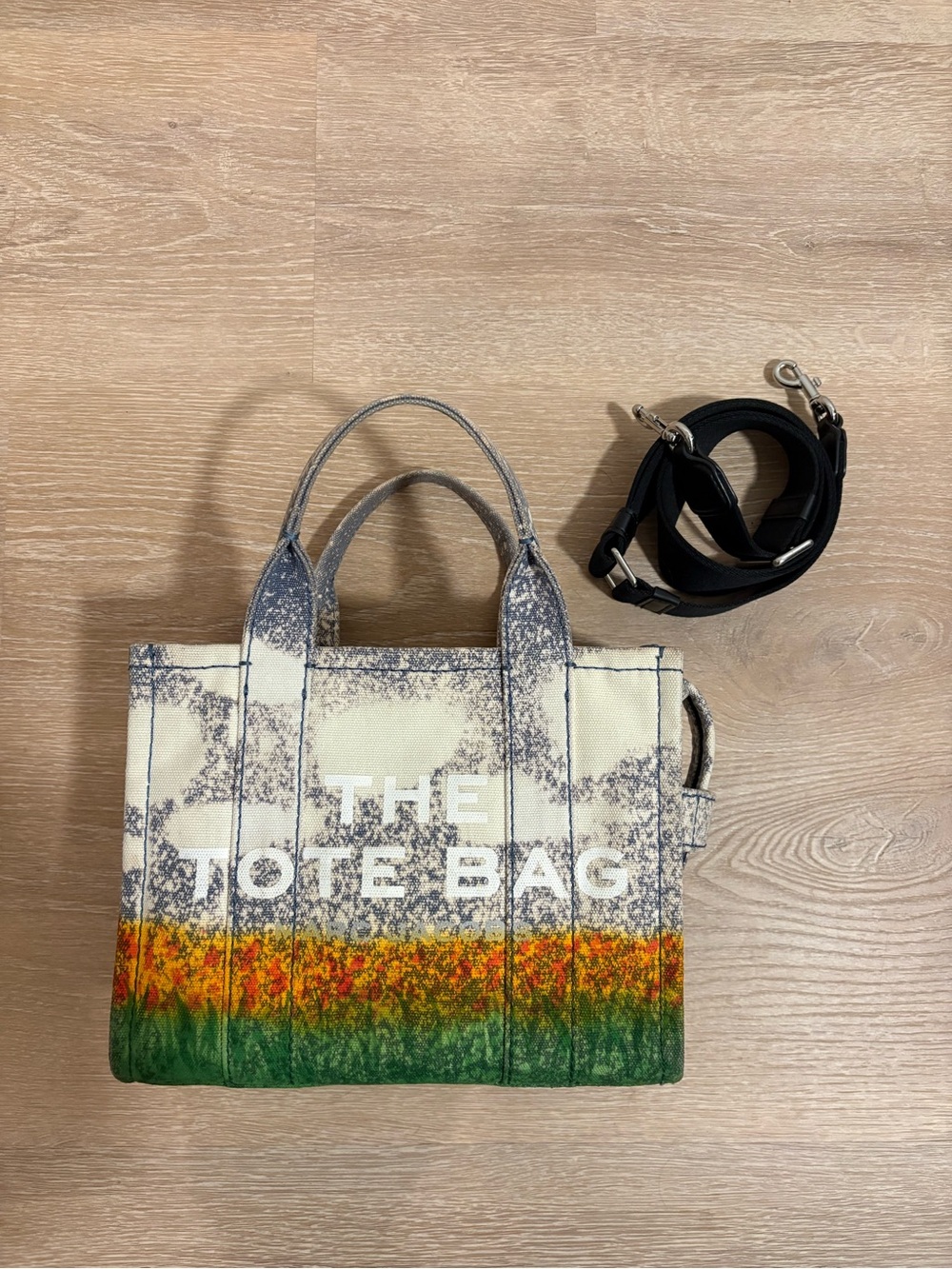 Small Marc Jacobs Custom The Tote Bag Abstract Poppy Field 🌺 🌼 w/ Clouds